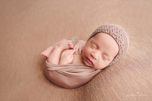 Adrian Newborn Bonnet |  Brown