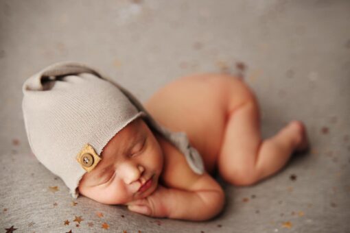 Newborn Sleepy Hat | Charcoal Grey